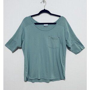Columbia Short Sleeve Top Womens Large Green Aztec Print Front Pocket Outdoor